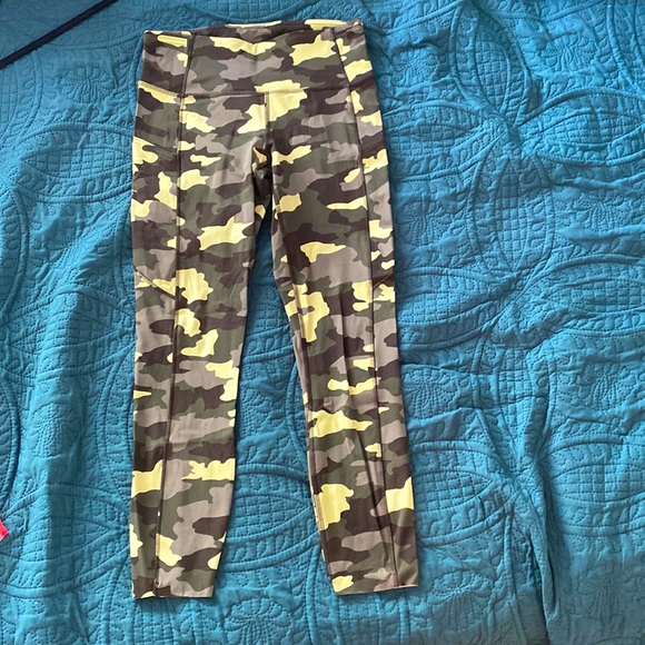 lululemon athletica Pants - Lululemon Fast and Free High Rise Tight 25”